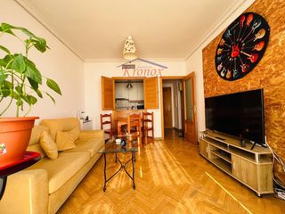 Apartament a Alameda del Valle