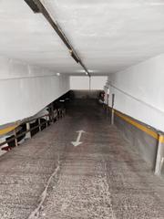Aparcament cotxe a Centre Històric. Dos plazas de parking en zona blondel