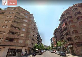 Aparcament cotxe  Humbert torres. Plaza de parking