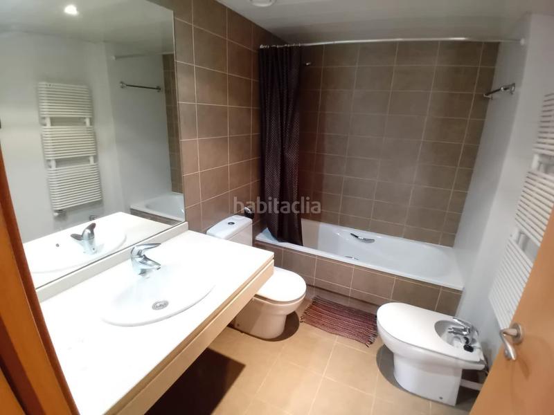 Foto f2ce2ac6-d54a-4732-aa95-8769b6f568ca. Piccolo appartamento con riscaldamento parcheggio terrazza in Lleida