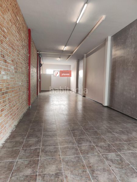 Foto 7b4dc0a7-a696-4f7b-b35d-a2a4a11867c3. Local comercial a La Bordeta Lleida