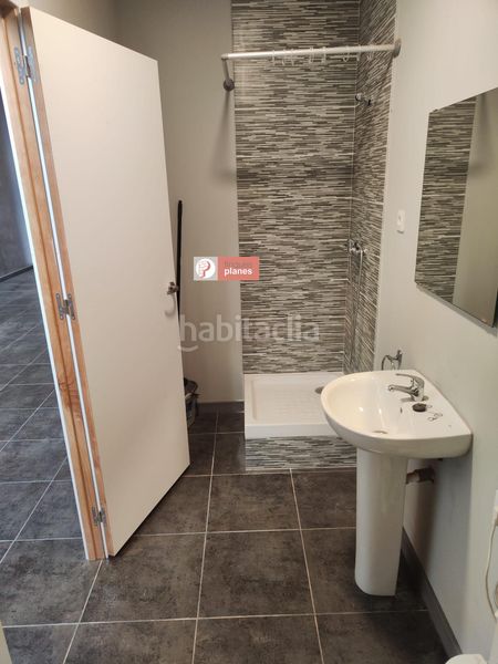 Foto d2987708-8d93-4569-ae29-b3689afe206e. Local comercial a La Bordeta Lleida