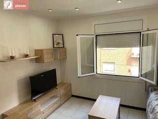 Rent Flat in Instituts-Universitat. Edificio combelles living