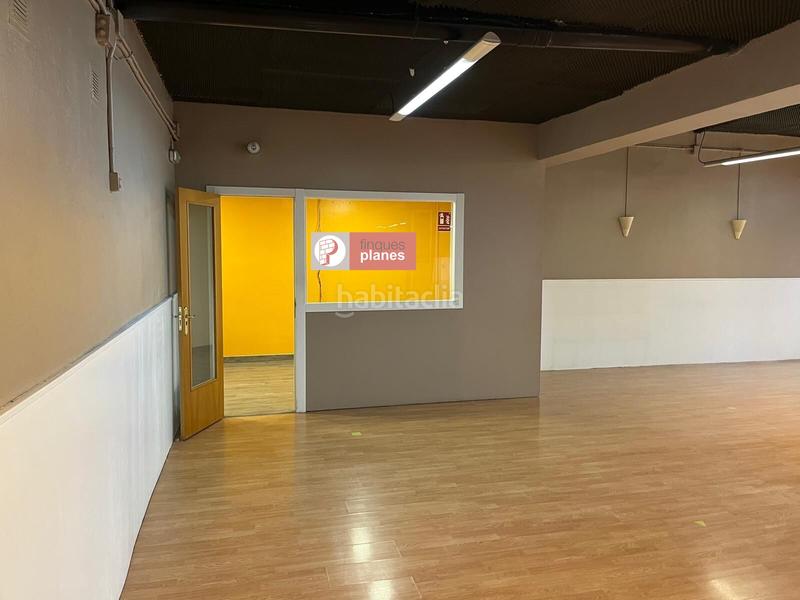 Foto 445e4783-627c-46b4-b72b-b137a93d551f. Rent business premise in Príncep de Viana-Clot-Xalets Humbert Torres Lleida