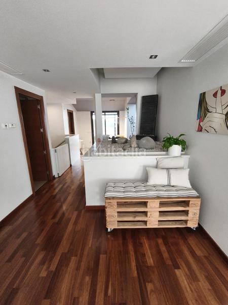 Foto 7f10099e-9c80-4a9d-b0ce-f161546d6073. Attico con riscaldamento parcheggio in Instituts-Universitat Lleida