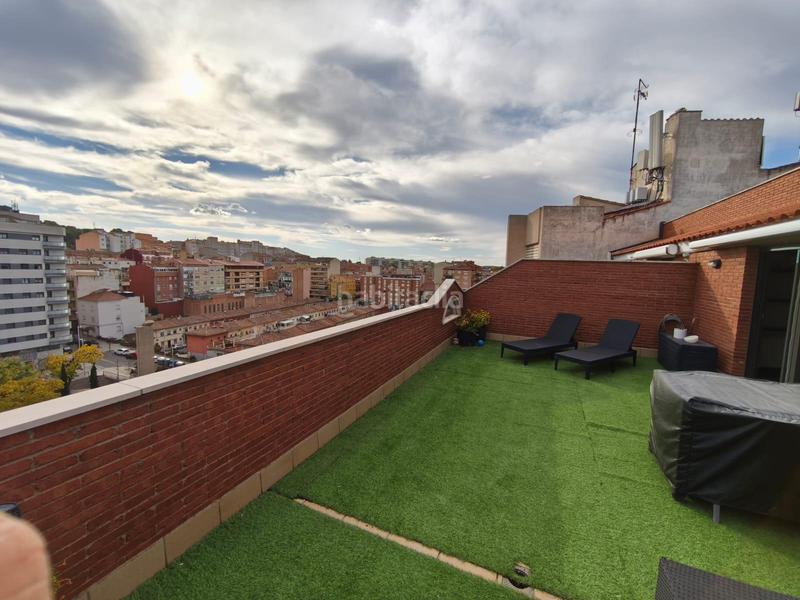 Foto b7b6c5e0-eb61-438b-9da3-8186575d5e19. Attico con riscaldamento parcheggio in Instituts-Universitat Lleida