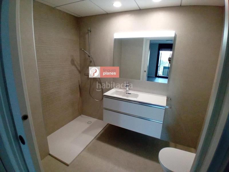 Foto f2a1477f-f144-4131-83d0-b4170ec8aeb2. Alquiler apartamento  en zona francesc macià en Lleida