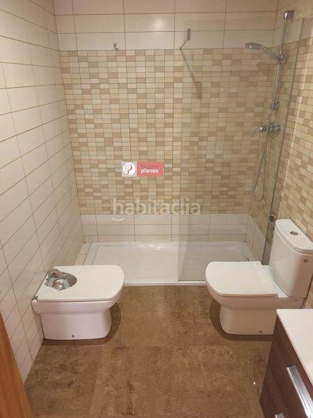 Foto f4083483-f184-49bf-b319-e1340274077e. Apartament amb calefacció aparcament a Pardinyes Lleida