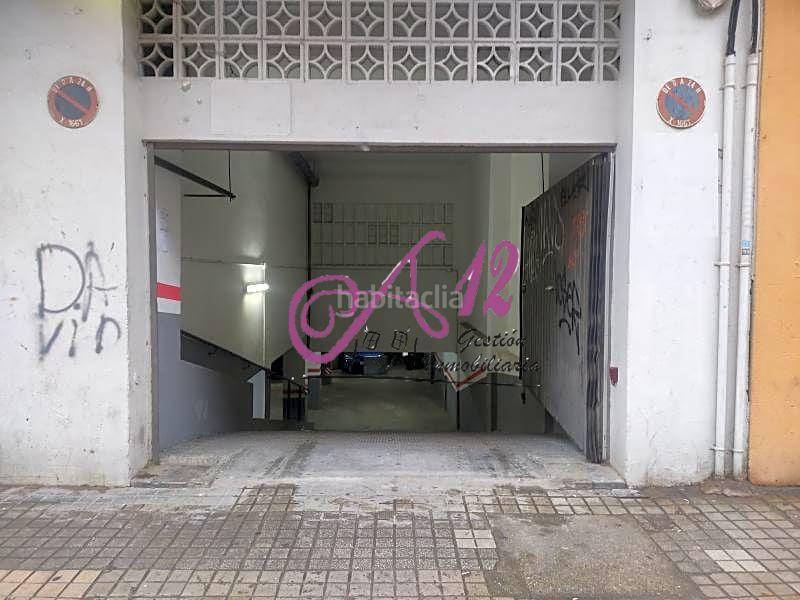 Foto d10b7ca6-f563-4710-bb35-05c66d01fd33. Parking voiture dans Camí Reial Valencia