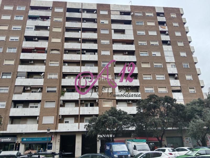 Foto 5c188931-5a8e-40dd-9ad2-a71901389642. Parking voiture dans carrer de Sant Marcel·lí 4 dans Valencia