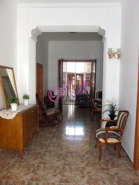 Foto d41bda84-9367-41e6-8db9-507b13c66b75. Casa a Ráfol de Salem
