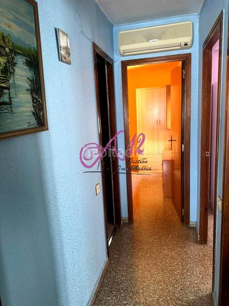 Foto 0d959a8c-699a-4b23-854f-56a05b37ce05. Lloguer pis a Torrefiel Valencia