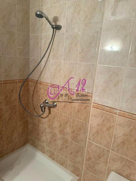 Foto 6d8377d9-eb91-4ae9-8ee6-519e8c96c7cc. Location appartement dans Torrefiel Valencia