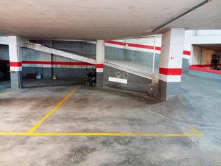 Lloguer Aparcament cotxe a Divi mestre 14. Plaza de garaje en alquiler en alboraya