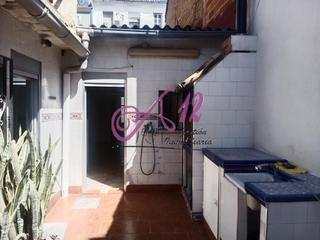 Planta baixa a Carrer de planas 25. Casa en venta en c planas