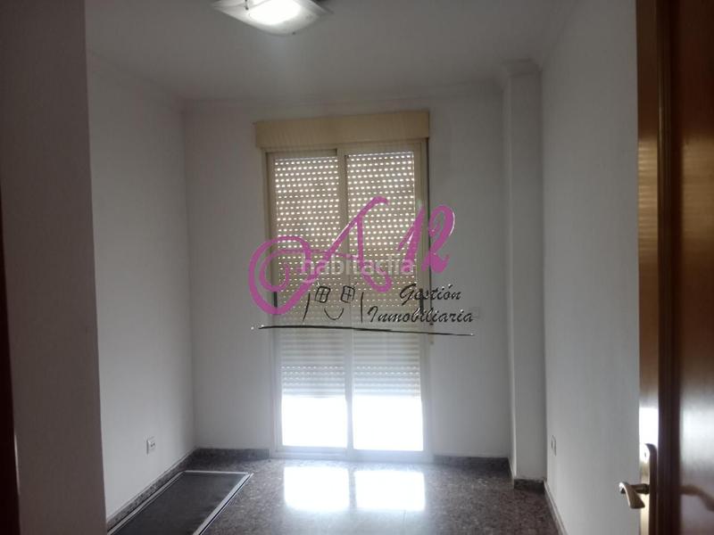 Foto 7f33fa5d-4929-4aeb-8d35-dff21521ba70. Rent flat with parking pool in L´Hort de Senabre Valencia