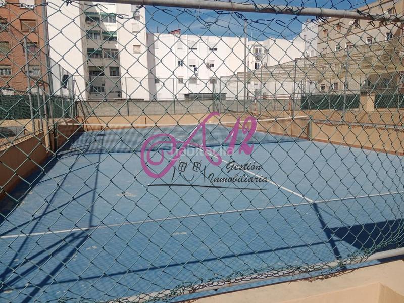 Foto f09f4220-c863-43ae-bd78-5b64d92c2043. Rent flat with parking pool in L´Hort de Senabre Valencia