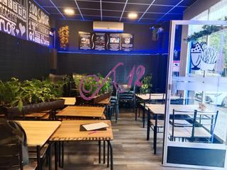 Traspàs Local Comercial  Carrer de fontanars dels alforins. Hamburguesería en traspaso en patraix