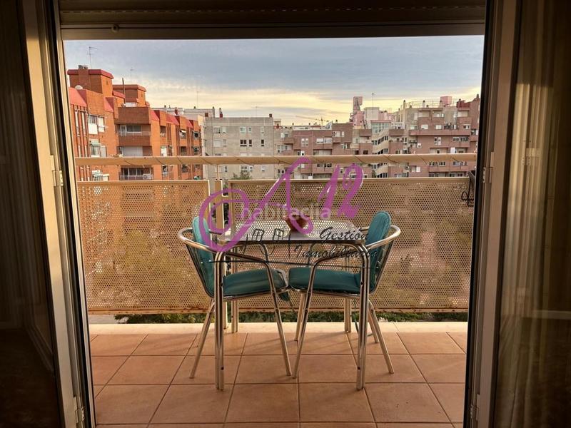 Foto 82dc097b-eada-4a74-ac0e-4b5cc3464920. Location appartement dans Malva Rosa Valencia