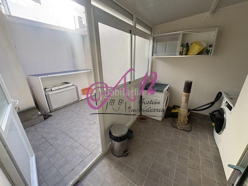 Foto e02a5ccb-b8ff-46b9-9f92-22d7e33cef44. Casa amb aparcament a Yecla