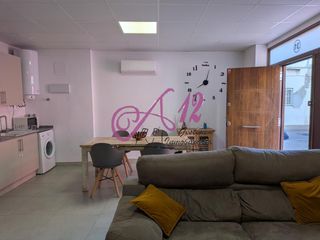 Miete Erdgeschoss  Del comte d'alaquàs. Vivienda en planta baja en alquiler en el cabañal