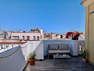 Lloguer Pis  D'àngel guimerà. Ático en alquiler en ángel guimerá de 2 hab