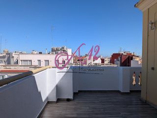 Miete Etagenwohnung  D'àngel guimerà. Ático en alquiler en ángel guimerá de 2 hab