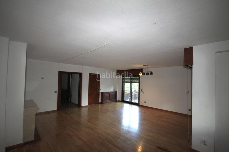 Foto 2cb43550-ab66-40c3-a18a-05d1cd0bcead. Casa amb calefacció aparcament a Estación Rozas de Madrid (Las)