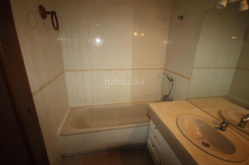 Foto 3cfcc8ac-20de-40ed-a98f-a7772bdb08a5. Casa amb calefacció aparcament a Estación Rozas de Madrid (Las)