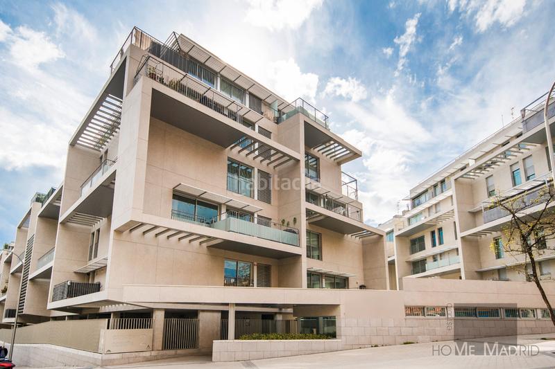 Foto 7d3a02bb-3f54-4d94-aa94-6e7cca6a9994. Appartement avec chauffage parking piscine dans Acacias Madrid