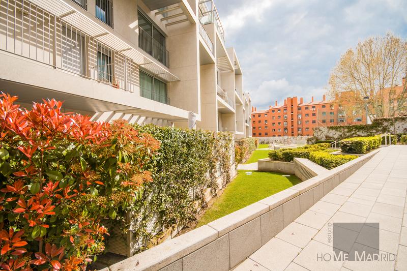 Foto d07a1ff7-4d3d-4f96-97fb-927928156ac0. Appartement avec chauffage parking piscine dans Acacias Madrid