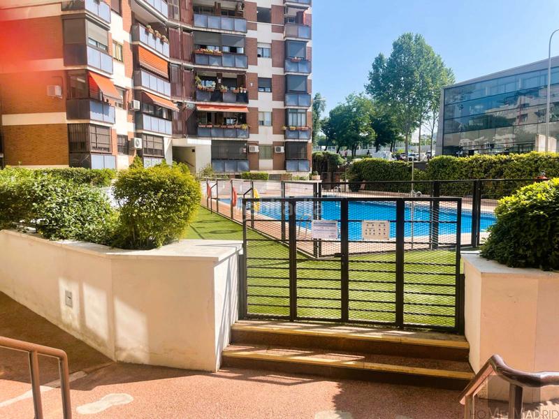 Foto 3cb8af3f-879c-4026-ad94-f139e64e70d1. Appartamento con riscaldamento piscina in La Paz Madrid