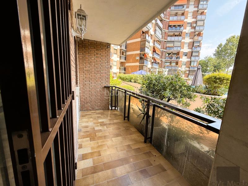 Foto b045a241-f082-482d-a3a5-8e4e3acf9b5a. Appartamento con riscaldamento piscina in La Paz Madrid