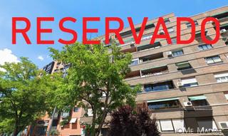 Pis  Calle de melilla. Estudio home madrid ofrece (((reservado))) piso de 108m2 , en te