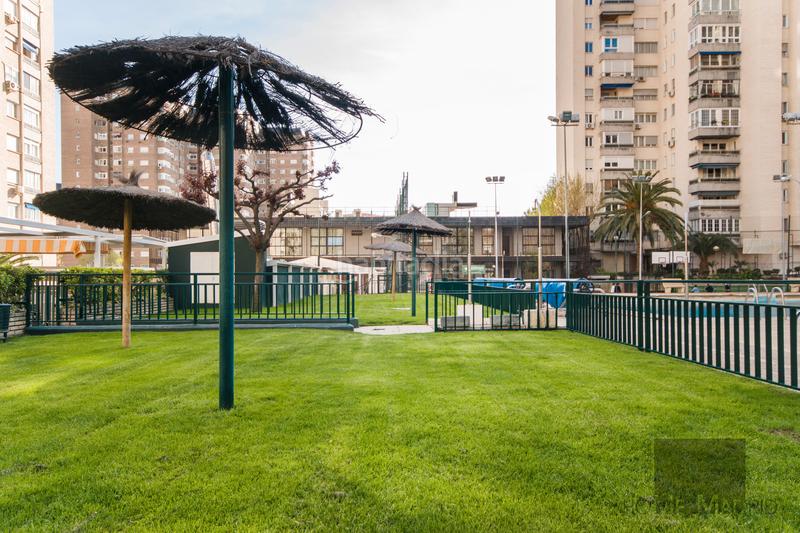 Foto 2f2d618b-acb6-491a-9578-79bf01d1b286. Pis amb calefacció aparcament piscina a Pilar Madrid