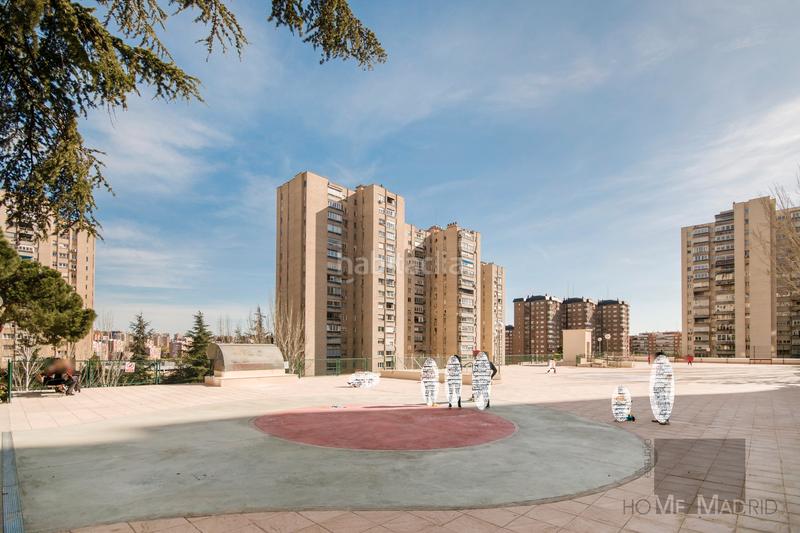 Foto b4326fed-7fdc-41ec-8d62-d6f1e58680e4. Pis amb calefacció aparcament piscina a Pilar Madrid