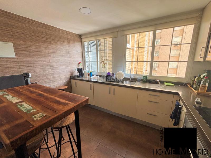 Foto e19c31b3-862f-4051-b571-3a14f5ced7bf. Pis amb calefacció aparcament piscina a Pilar Madrid