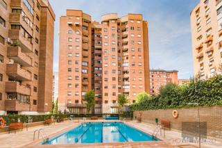 Pis  Calle de santiago de compostela. Estudio home madrid ofrece piso de 130 m2 en la zona de peñagran