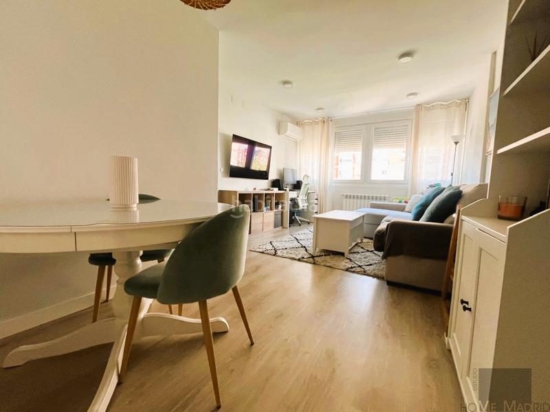 Foto f8690292-f008-4145-8833-31247cd67024. Pis amb calefacció a Pilar Madrid