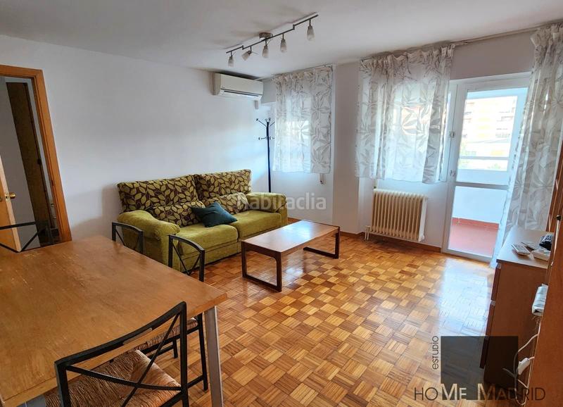 Foto 974e6d48-6a1e-42d9-8599-40ba8b36379e. Alquiler piso estudio home ofrece vivienda de 69 m² según catastro, en planta octava,situado en la zona de Peñagrande. en Madrid