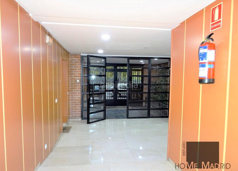 Foto 9b7baa5a-669a-4be7-b2f0-0301de5d15d7. Miete etagenwohnung mit heizung in Peñagrande Madrid