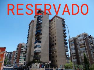 Lloguer Pis  Calle de sangenjo. Estudio home madrid alquila vivienda de 109m², según catastro, e