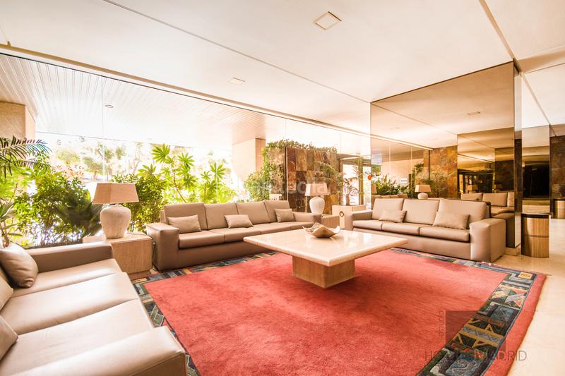 Foto c26d70a8-944d-46ea-b5e9-3f6eaad59af6. Appartamento con riscaldamento piscina in La Paz Madrid