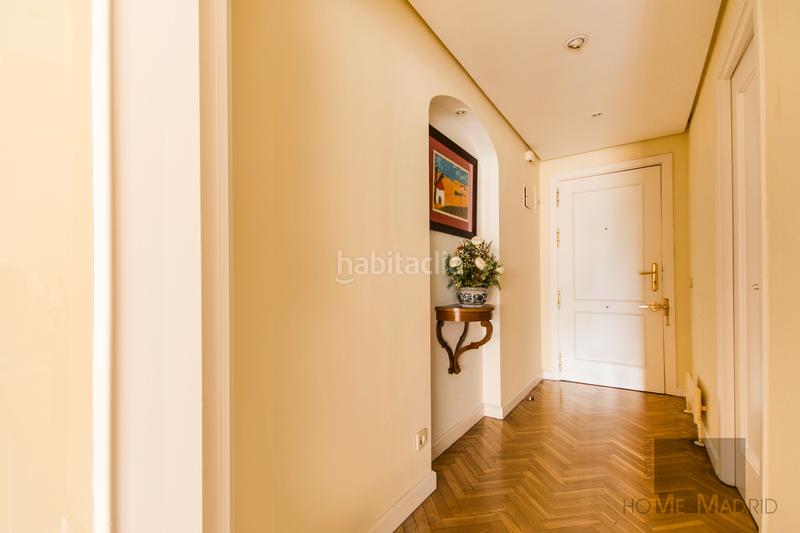 Foto ee00e669-4437-4419-b7c0-7b985a780d28. Appartamento con riscaldamento piscina in La Paz Madrid