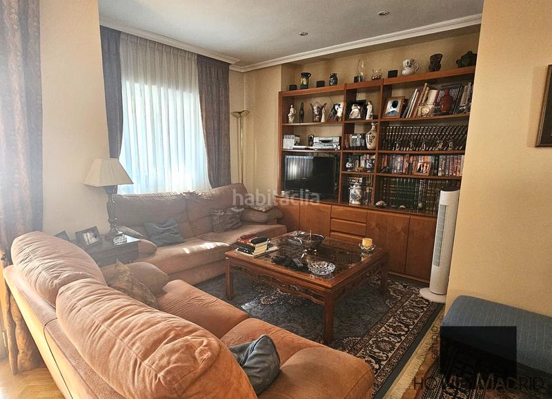 Foto 55b27efd-7862-4a48-b4ab-231a89d6bf0e. Etagenwohnung mit heizung pool in Peñagrande Madrid