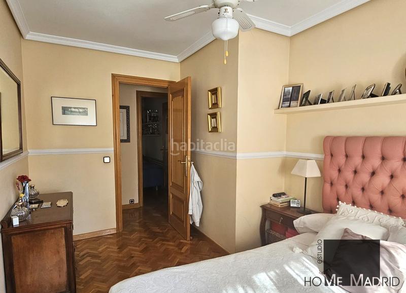 Foto 62d5cd4f-6aa9-4497-a59c-343bb3741bc9. Etagenwohnung mit heizung pool in Peñagrande Madrid