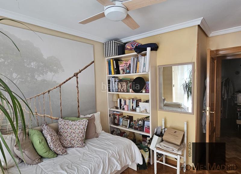 Foto dee2db8f-dbf4-4af1-b742-ad33a5bca56d. Etagenwohnung mit heizung pool in Peñagrande Madrid