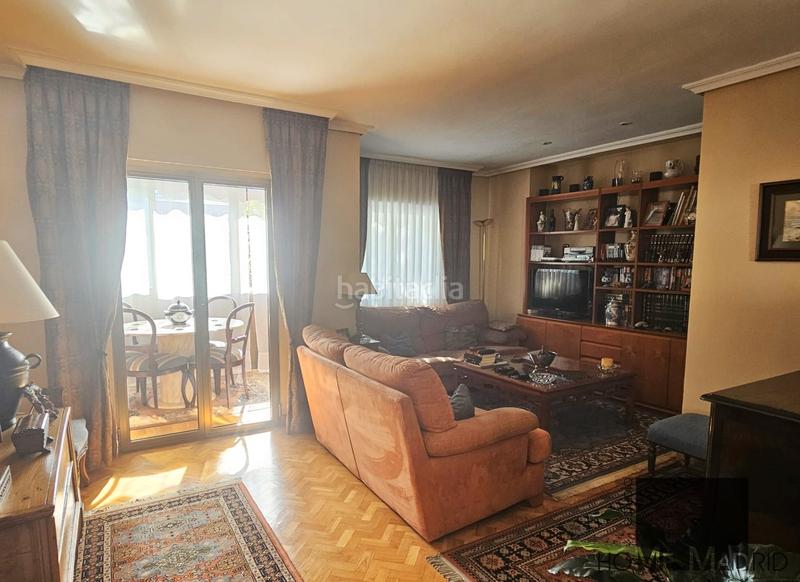 Foto f1772c51-b2ff-410e-9101-47abe846b06e. Etagenwohnung mit heizung pool in Peñagrande Madrid