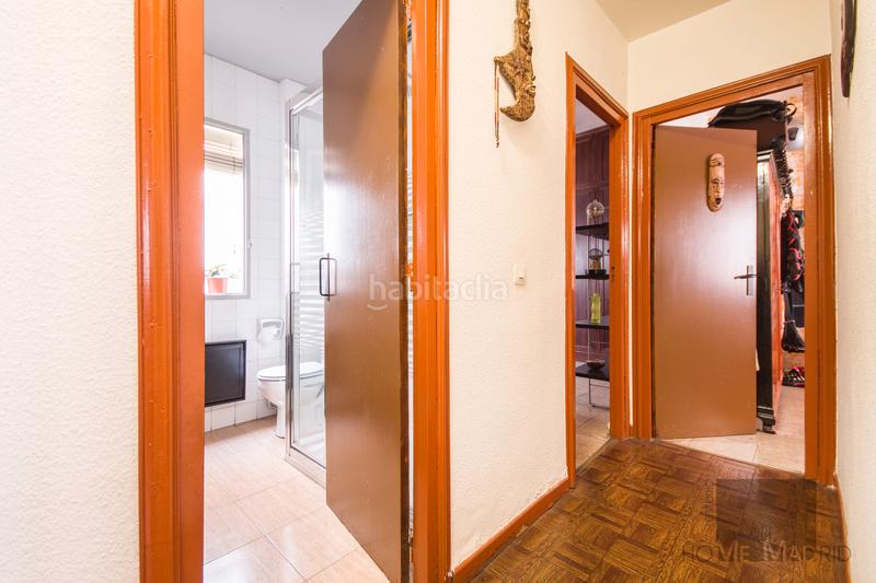 Foto 8ea755c1-b7f8-467f-a8a1-e913200502b1. Pis amb calefacció a Guindalera Madrid