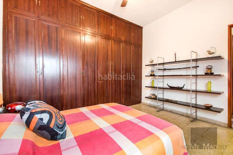 Foto a7c82de8-29eb-4c54-ba18-679cd56e3ea9. Pis amb calefacció a Guindalera Madrid